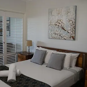 Lägenhetshotell Airlie Seaview, Airlie Beach